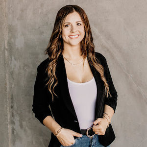 Meet your Posher, Kayla